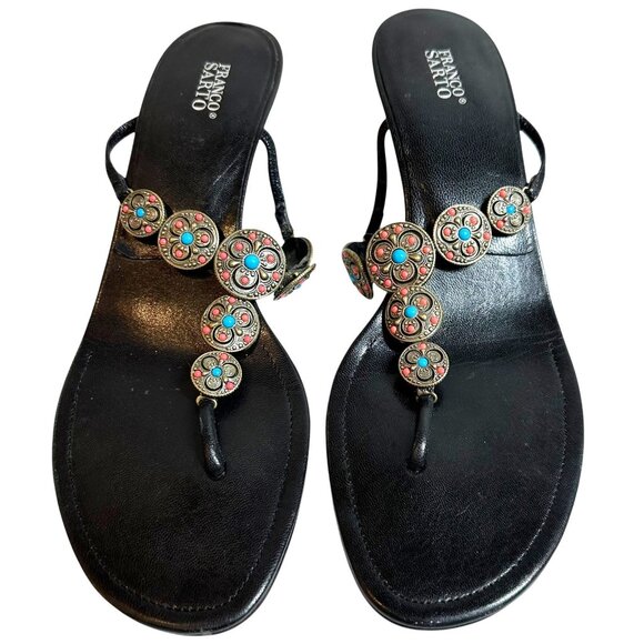 Franco Sarto Black Leather Concha Medallion Thong Kitten Heel Sandals Size 9.5 M - Picture 3 of 9